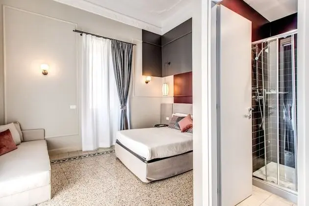 Standard Dört Kişilik Oda, 1 Yatak Odası, Banyolu/Duşlu, Şehir Manzaralı