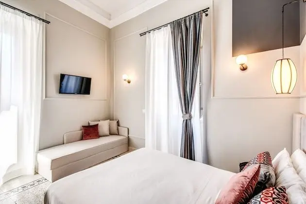 Standard Dört Kişilik Oda, 1 Yatak Odası, Banyolu/Duşlu, Şehir Manzaralı