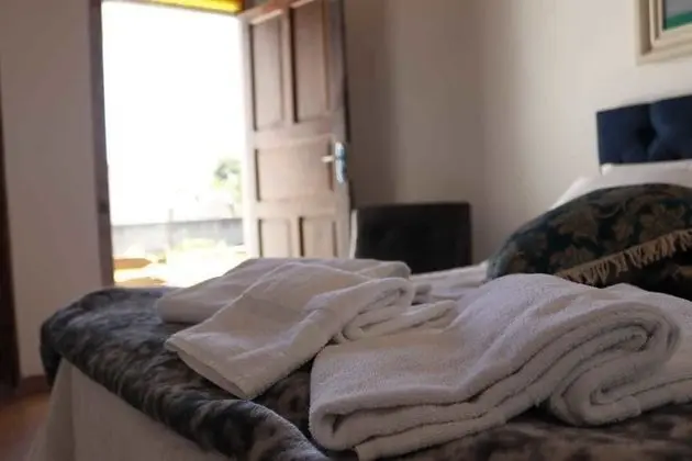 Süit, 1 Çift Kişilik Yatak, Avlu Manzaralı