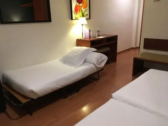 Oda (3 adults Extra Bed)