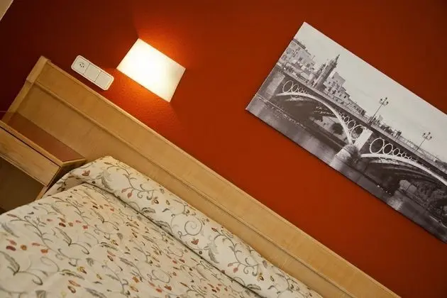 Tek Büyük Yataklı Oda, 1 En Büyük (King) Boy Yatak