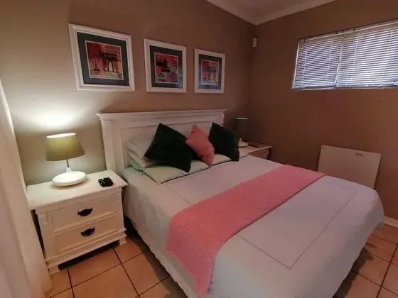 Tek Büyük Yataklı Oda, 1 Yatak Odası