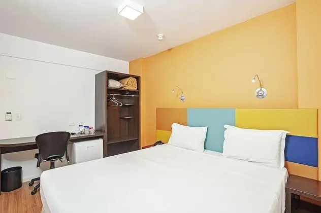 Standard Tek Büyük Yataklı Oda