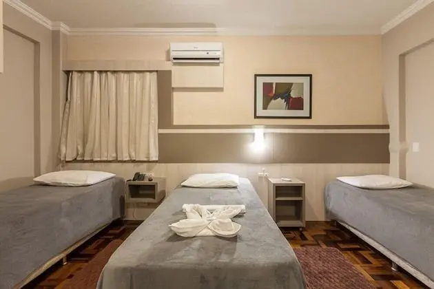 Deluxe Üç Kişilik Oda