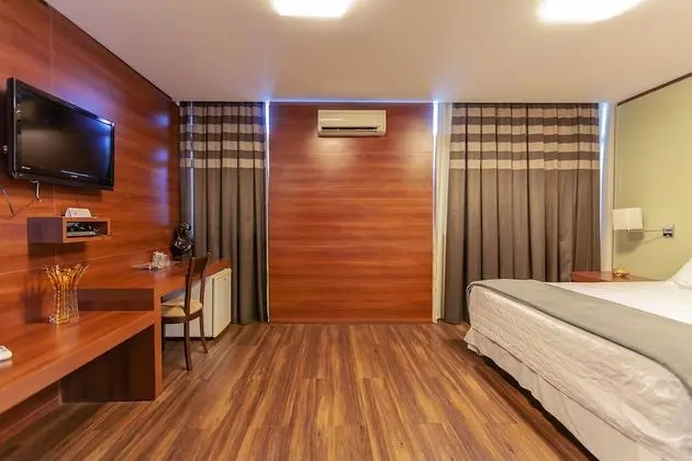 Superior Tek Büyük Yataklı Oda