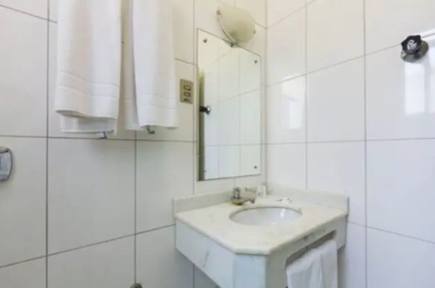 Standard Tek Büyük Yataklı Oda (Acesso por escada)