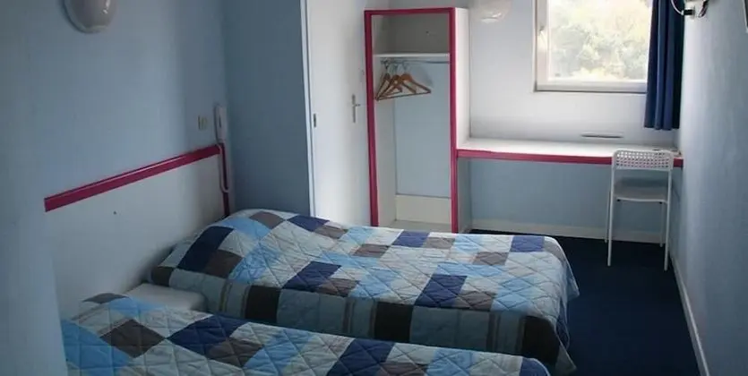 İki Ayrı Yataklı Oda
