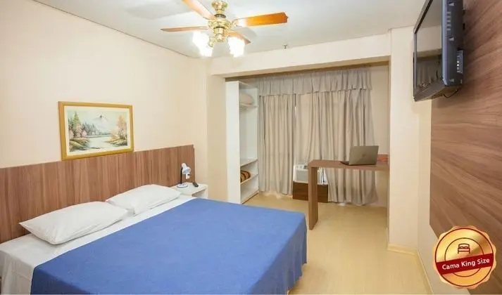 Deluxe Tek Büyük Yataklı Oda