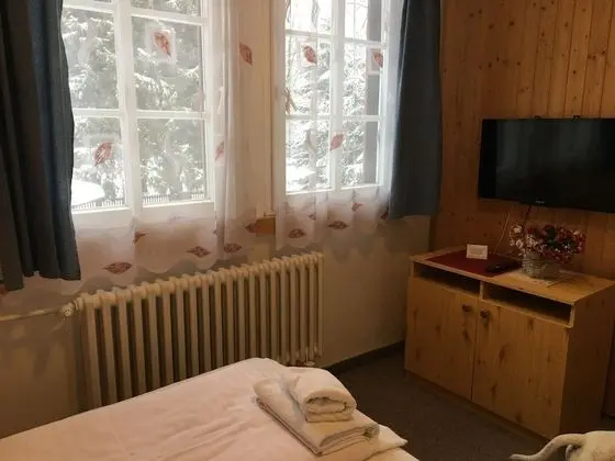 Tek Büyük Yataklı Oda (with Extrabed)