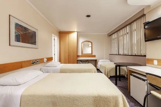 Deluxe Üç Kişilik Oda