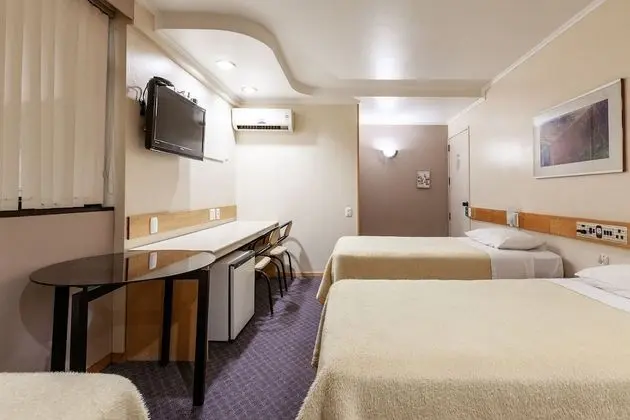 Deluxe Üç Kişilik Oda