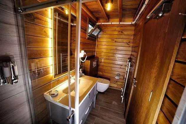 Deluxe Bungalov