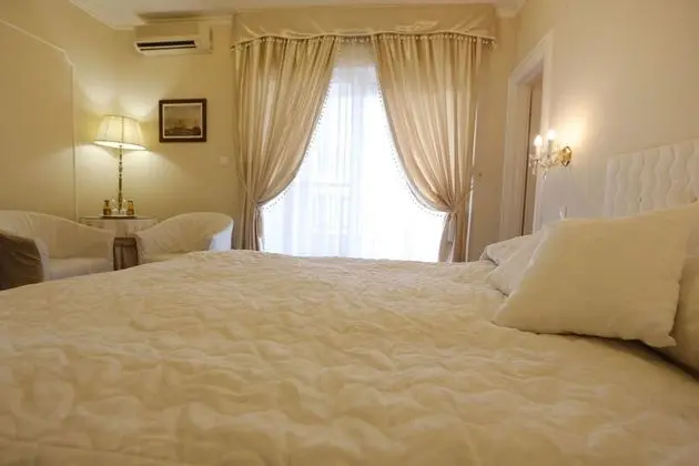 Deluxe Tek Büyük Yataklı Oda, Balkon, Deniz Manzaralı