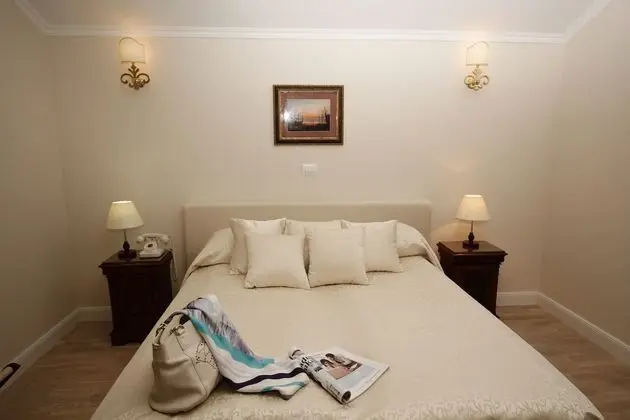 Premium Tek Büyük Yataklı Oda, Balkon, Deniz Manzaralı