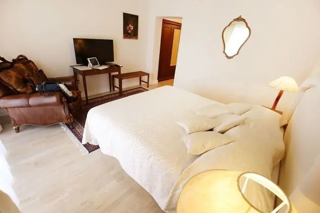 Premium Tek Büyük Yataklı Oda, Balkon, Deniz Manzaralı