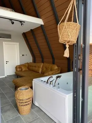 Premium Bungalow (ISITMALI HAVUZLU)