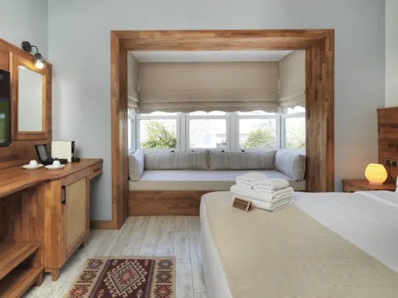 Cumbalı Oda, Şehir Manzaralı