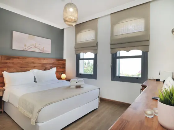 Standart Oda, Şehir Manzaralı