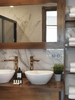 Suite, Şehir Manzaralı, Jakuzili