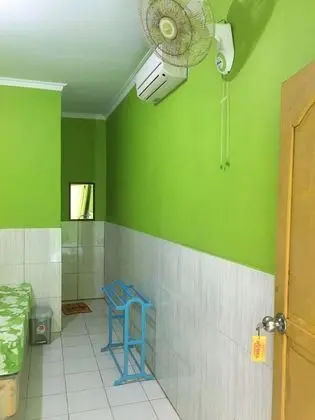 Superior Tek Büyük Yataklı Oda (with AC)
