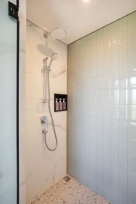 Comfort Oda, 1 En Büyük (King) Boy Yatak (XL)