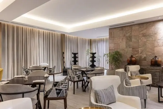 Superior Oda, 1 En Büyük (King) Boy Yatak (One Bedroom Suite)