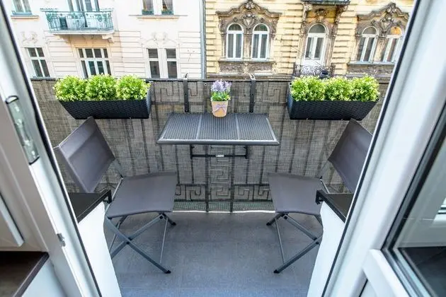 Exclusive Stüdyo Süit, Balkon