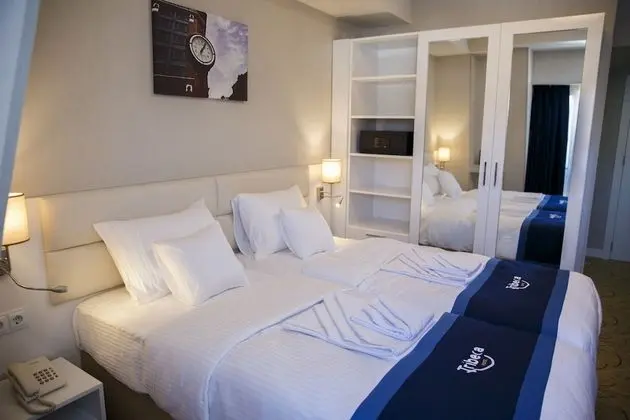 Comfort Tek Büyük Yataklı Oda