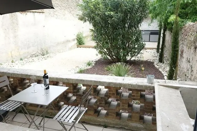 Design Apart Daire, Banyolu/Duşlu, Bahçe Manzaralı (1)