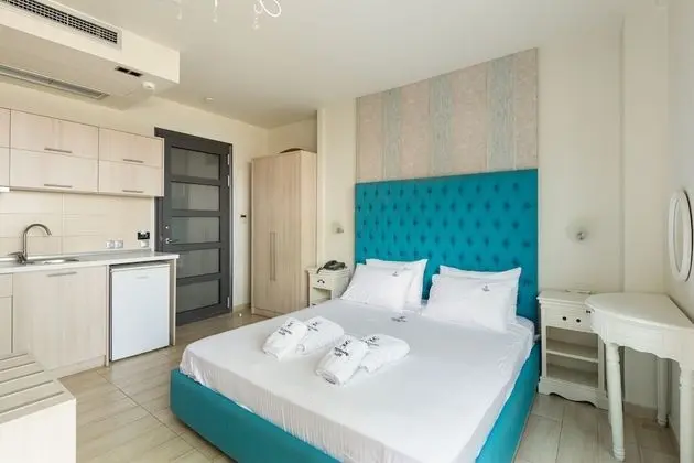 Üç Kişilik Oda, Şehir Manzaralı
