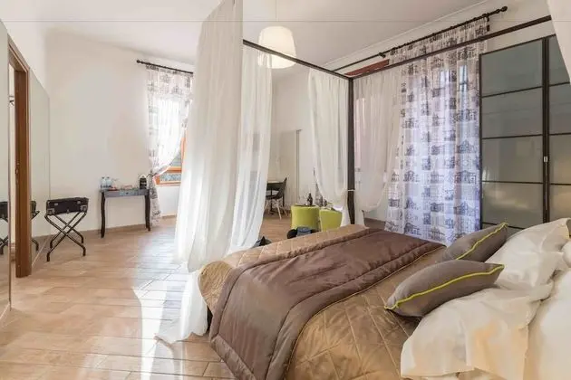 Tek Büyük Yataklı Oda