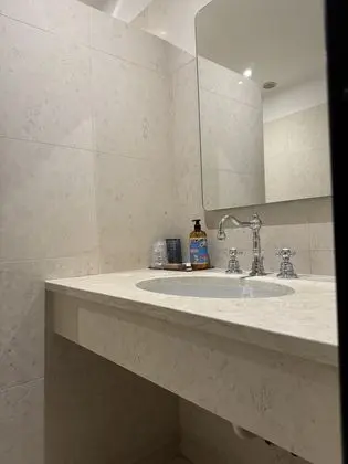 Classic Tek Büyük Yataklı Oda