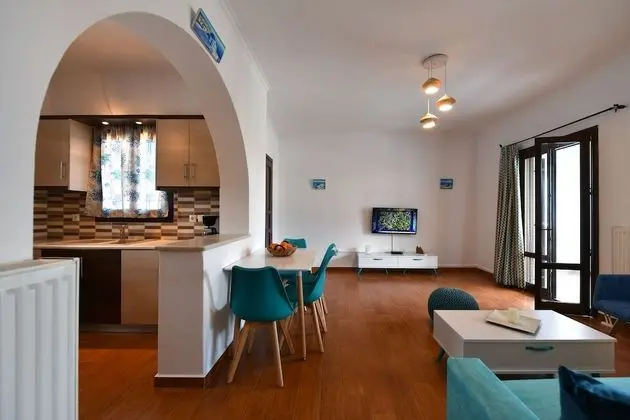 Junior Villa, 1 En Büyük (King) Boy Yatak ve Çekyat, Engellilere Uygun, Koy Manzaralı