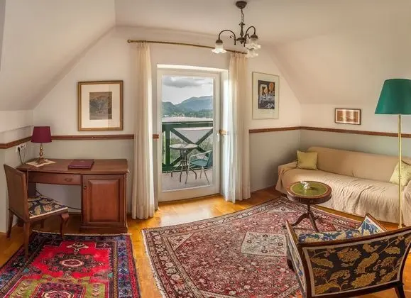 Comfort Süit, Göl Manzaralı