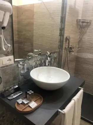 Standard Oda, Avlu Manzaralı