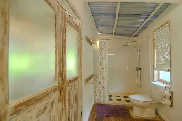 Villa, Bahçe Manzaralı