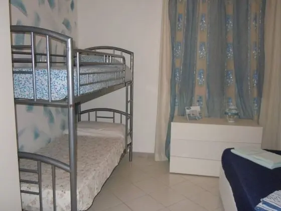 Apart Daire, 2 Yatak Odası, Sigara İçilebilir