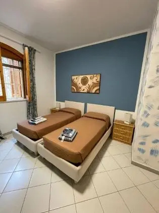 Apart Daire, 2 Yatak Odası, Sigara İçilebilir