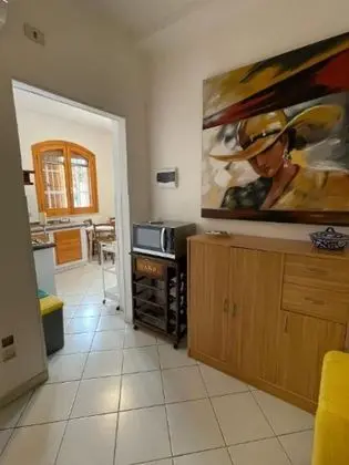 Apart Daire, 2 Yatak Odası, Sigara İçilebilir