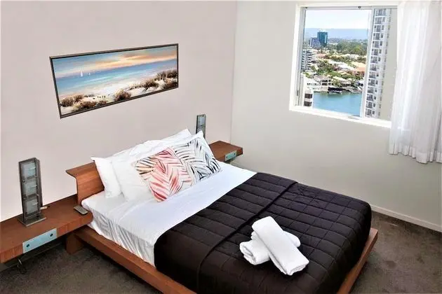 3 Bedroom 2 Bathroom Low Floor Apartment