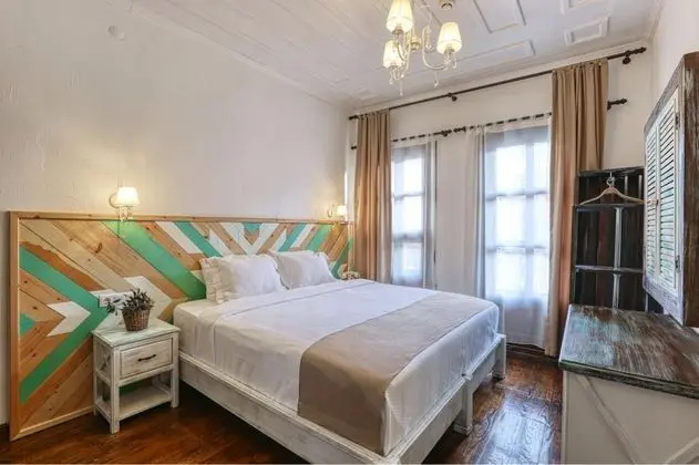 Deluxe Oda, Sokak Manzaralı