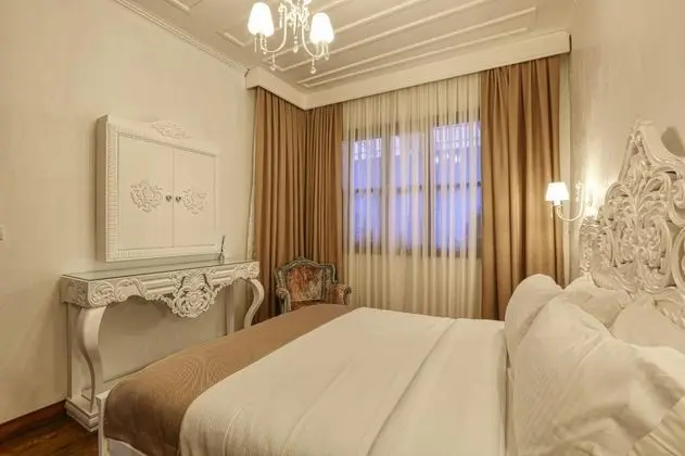 Standart Oda, Avlu Manzaralı