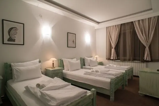 Standard Üç Kişilik Oda, 3 Yatak Odası, Park Manzaralı