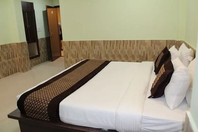 Deluxe Tek Büyük Yataklı Oda, 1 Çift Kişilik Yatak, Engellilere Uygun, Sigara İçilmez