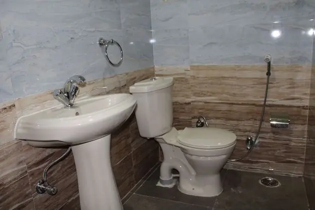 Deluxe Tek Büyük Yataklı Oda, 1 Çift Kişilik Yatak, Engellilere Uygun, Sigara İçilmez