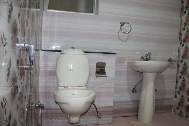 Deluxe Üç Kişilik Oda, 1 En Büyük (King) Boy Yatak, Engellilere Uygun