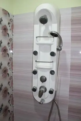 Deluxe Üç Kişilik Oda, 1 En Büyük (King) Boy Yatak, Engellilere Uygun