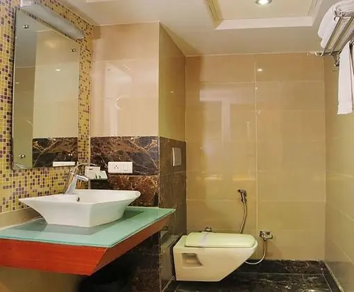 Deluxe Üç Kişilik Oda