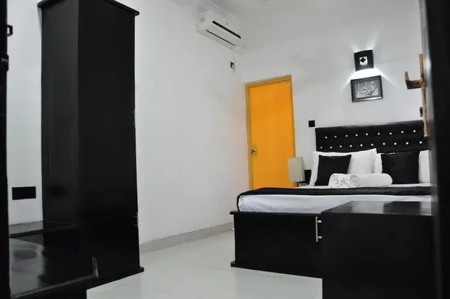 Deluxe Tek Büyük Yataklı Oda, 1 Büyük (Queen) Boy Yatak, Balkon, Koy Manzaralı
