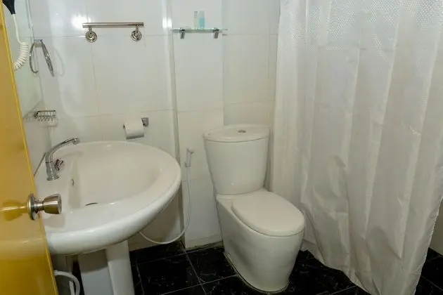 Deluxe Tek Büyük Yataklı Oda, 1 Büyük (Queen) Boy Yatak, Balkon, Koy Manzaralı
